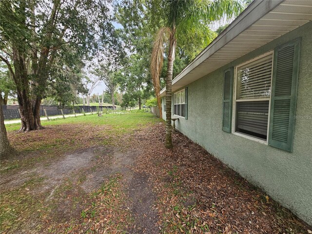 4352 Joy Dr, Land O Lakes, FL 34638 - view of yard