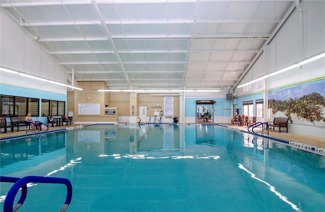 1510 Flamingo Ln, Sun City Center, FL 33573 - view of indoor community pool