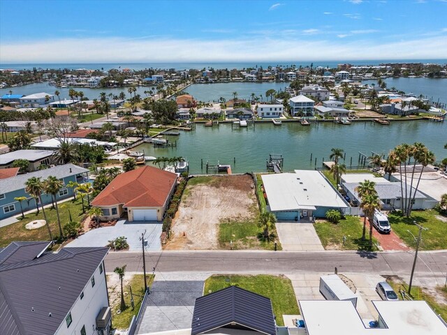16106 5th St E, Redington Beach, FL 33708
