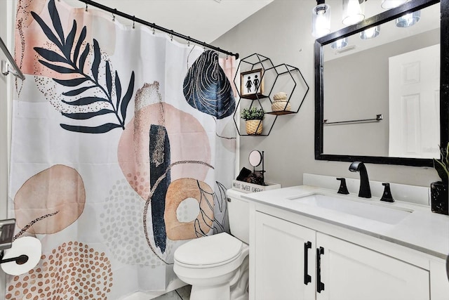 801 Kirkcaldy Way, Valrico, FL 33594 - full bathroom featuring vanity, toilet, curtained shower, and tile patterned floors