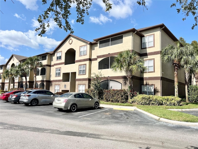 16511 Enclave Village Dr Unit 107, Tampa, FL 33647 - photo 1
