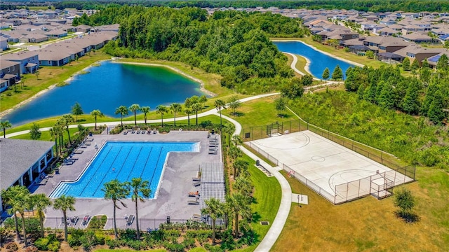 32977 Kaloko Rd, Wesley Chapel, FL 33543 - aerial view of a pool area and a large body of water