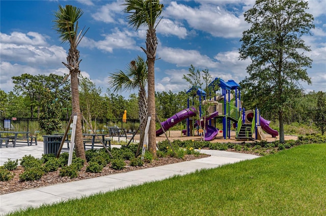 33668 Elm Hill Br, Wesley Chapel, FL 33545 - view of community playground
