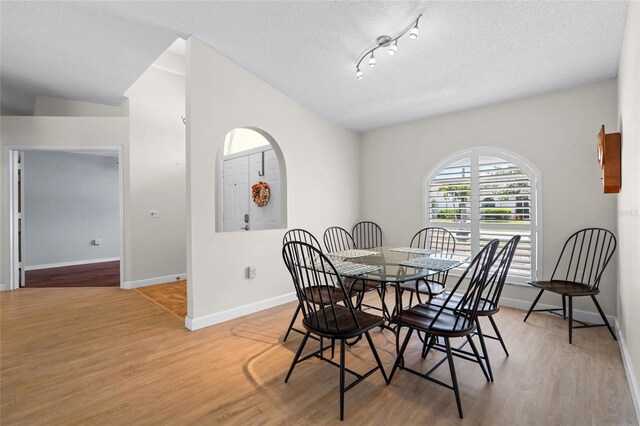 6009 Cedarwood Ln, Bradenton, FL 34203 - photo 11