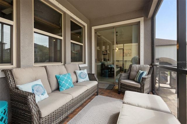 4077 Cadence Loop, Land O Lakes, FL 34638 - sunroom featuring an outdoor hangout area