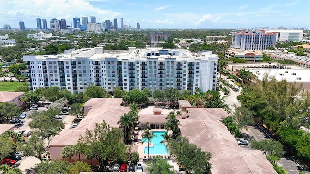 2015 SE 10th Ave Unit 123, Fort Lauderdale, FL 33316 - drone / aerial view of a pool area and skyline