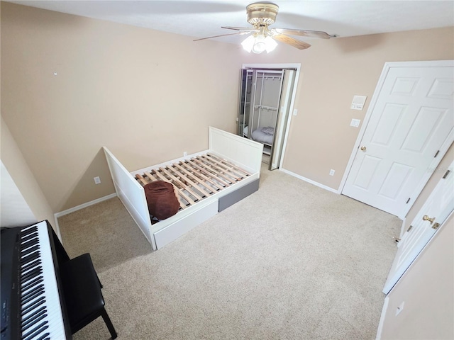 2975 E Withlacoochee Trl, Dunnellon, FL 34434 - unfurnished bedroom featuring carpet, ceiling fan, and a closet