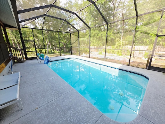 2975 E Withlacoochee Trl, Dunnellon, FL 34434 - outdoor pool with glass enclosure