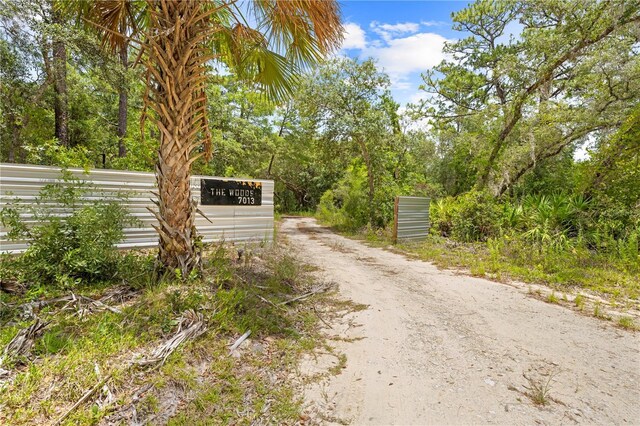 7013 W Polaris Ct, Homosassa, FL 34446 - view of street