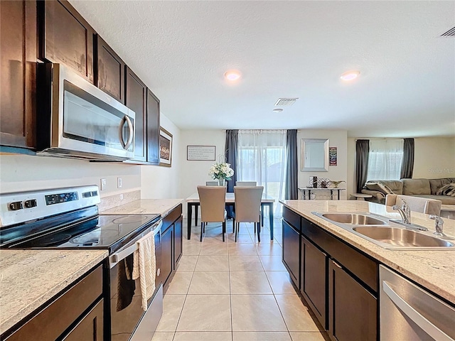 5470 Flint Hills Dr, Wimauma, FL 33598 - photo 37