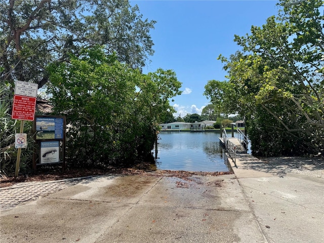 9000 Bay St NE, Saint Petersburg, FL 33702 - photo 36