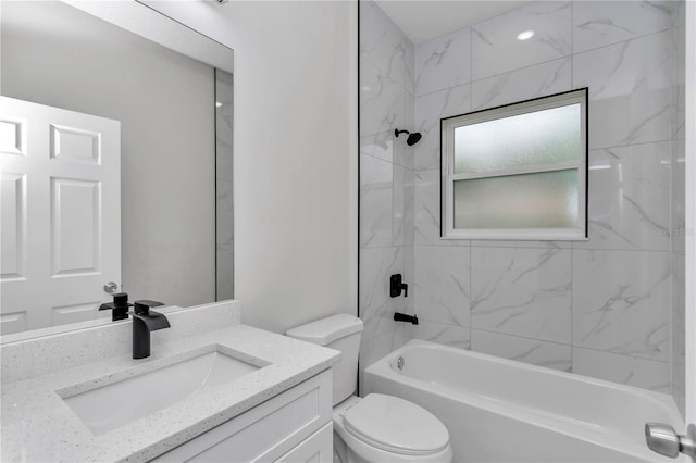 2705 W Royal Palm Dr, Citrus Springs, FL 34434 - full bath featuring vanity and washtub / shower combination
