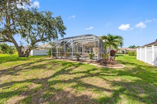 1178 Fraser Pine Blvd, Sarasota, FL 34240 - view of yard with a lanai