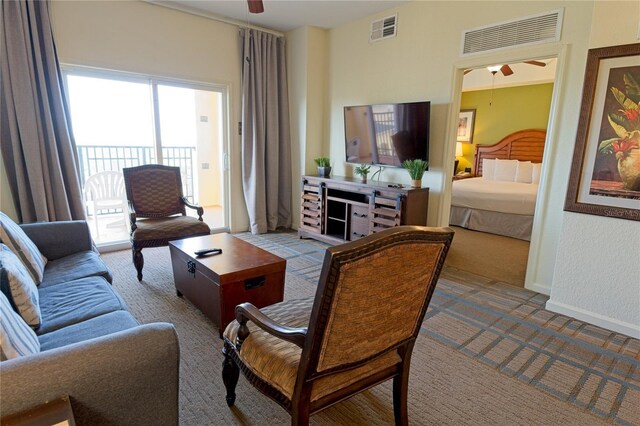 8125 Resort Village Dr Unit 5902, Orlando, FL 32821 - photo 5