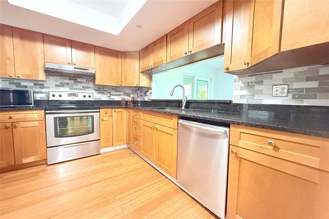 2211 Harrison Dr, Holiday, FL 34691 - photo 47