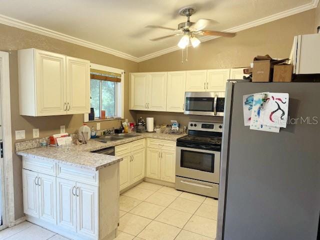 Listing photo 4 - caption unavailable