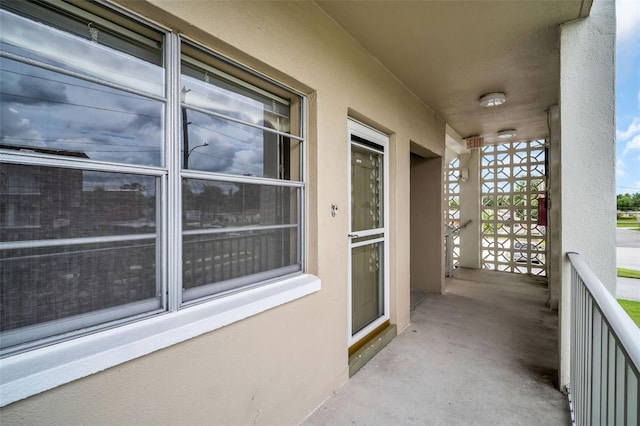 5720 13th Ave N Unit 207B, Saint Petersburg, FL 33710 - photo 2