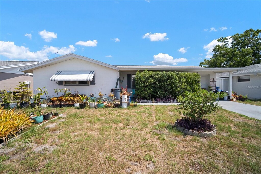 7415 Ingleside Dr, Port Richey, FL 34668 - photo 1
