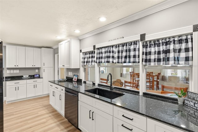 1028 Edgemere Dr, Fort Myers, FL 33919 - photo 7
