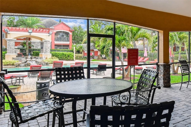2171 Portofino Pl Unit 27-2725, Palm Harbor, FL 34683 - view of sunroom