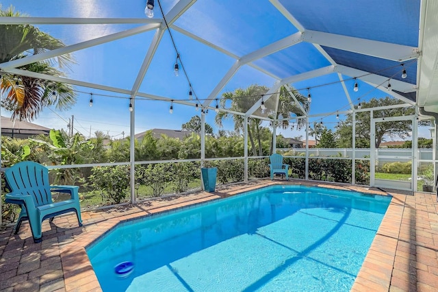 28 SW 21st Ave, Cape Coral, FL 33991 - outdoor pool with a lanai