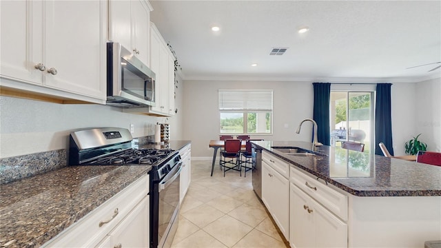 8747 Flourish Dr, Land O Lakes, FL 34637 - photo 10