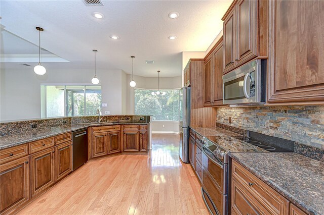 1208 Carriage Park Dr, Valrico, FL 33594 - photo 15