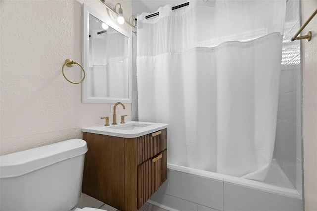 4414 W Oklahoma Ave, Tampa, FL 33616 - full bathroom with shower / bath combo, vanity, and a textured wall