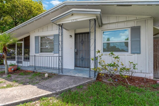 6906 Cocos Dr, Orlando, FL 32807 - photo 2