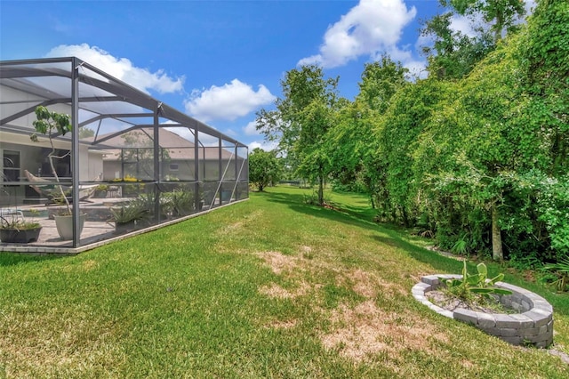 26972 Evergreen Chase Dr, Wesley Chapel, FL 33544 - view of grassy yard featuring a lanai