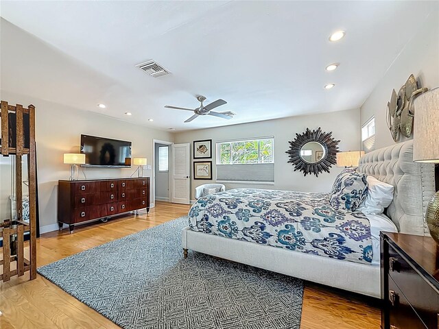 301 23rd Ave NE, Saint Petersburg, FL 33704 - bedroom with recessed lighting, wood finished floors, and ceiling fan
