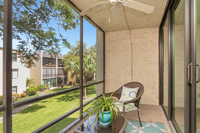 14130 Rosemary Ln Unit 3202, Largo, FL 33774 - sunroom / solarium with ceiling fan