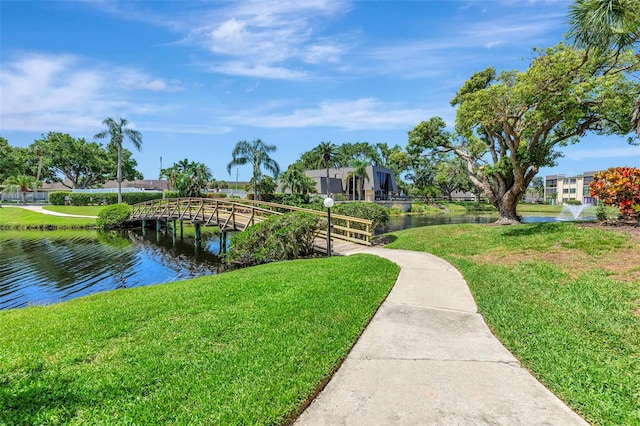 14130 Rosemary Ln Unit 3202, Largo, FL 33774 - view of property's community featuring a yard and a water view