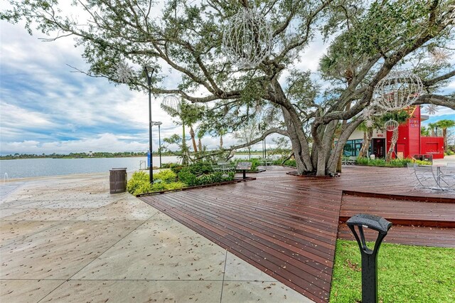 1857 N San Mateo Dr, North Port, FL 34288