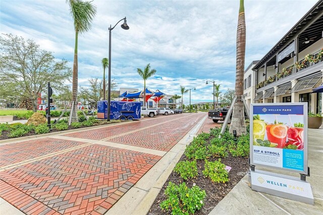 1857 N San Mateo Dr, North Port, FL 34288