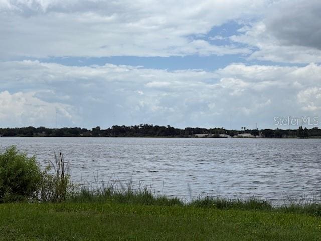 6515 Walton Way, Tampa, FL 33610 - photo 1