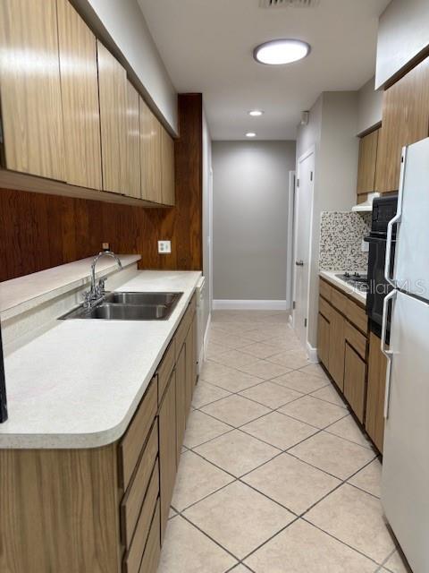 6515 Walton Way, Tampa, FL 33610 - photo 11