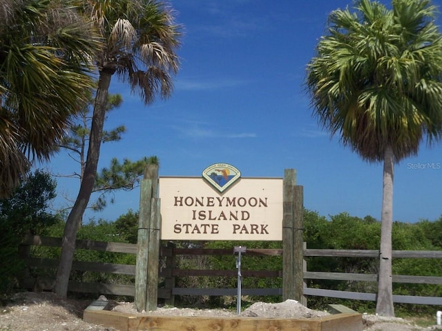9 Forbes Pl Unit 310, Dunedin, FL 34698 - view of community sign