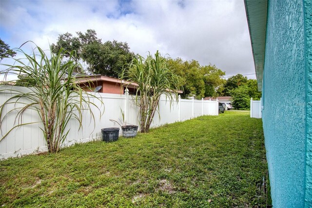 2715 Bel Aire Cir, Tampa, FL 33614 - photo 32
