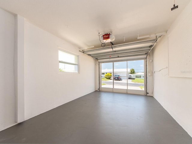 14045 90th Pl, Seminole, FL 33776 - garage featuring a garage door opener