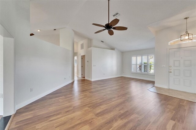 304 Caloosa Palms Ct, Sun City Center, FL 33573 - photo 6