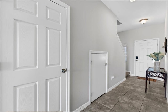 7916 Evergreen Creek Ct, Riverview, FL 33578 - foyer with baseboards