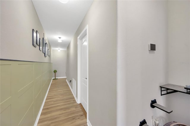 2022 Hawks View Dr, Ruskin, FL 33570 - corridor with light wood-style floors