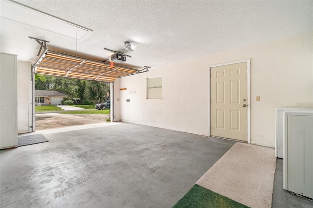 201 W New York Ave, Orange City, FL 32763 - garage featuring a garage door opener