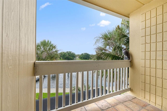2424 W Tampa Bay Blvd Unit G204, Tampa, FL 33607 - balcony featuring a water view