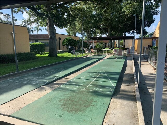 13829 Mission Oaks Blvd, Seminole, FL 33776