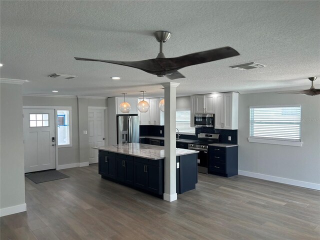 11110 1st St E, Treasure Island, FL 33706 - photo 4