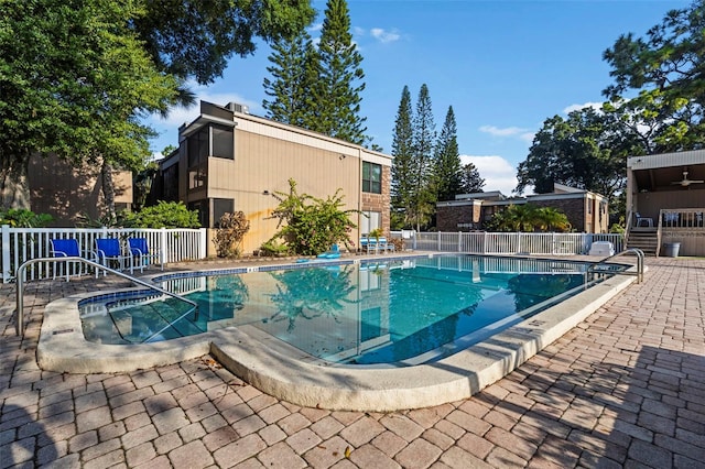10423 Carrollbrook Cir Unit 203, Tampa, FL 33618 - community pool featuring a patio area and a hot tub