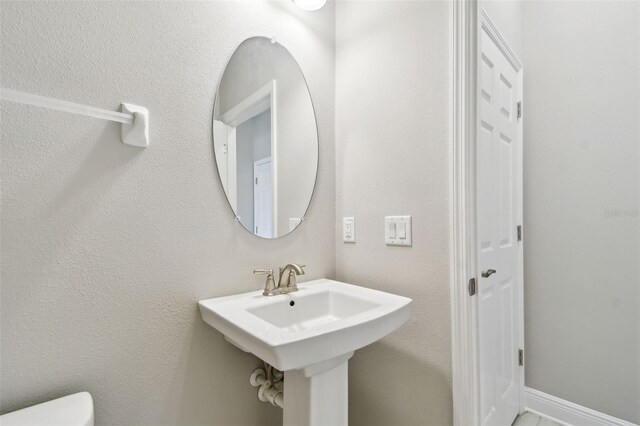 2432 Golden Pasture Cir, Clearwater, FL 33764 - photo 30