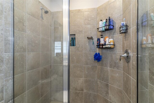2801 Midnight Pearl Dr, Sarasota, FL 34240 - bathroom with a shower stall
